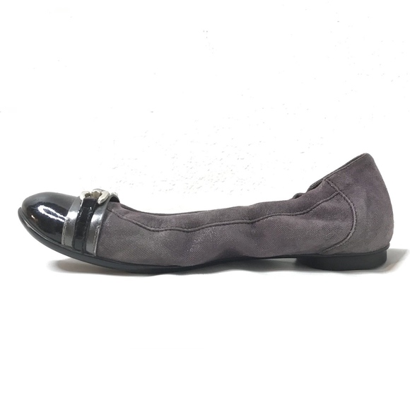 AGL Attilio Giusti Leombruni Cap Toe Ballet Flats - Picture 6 of 8